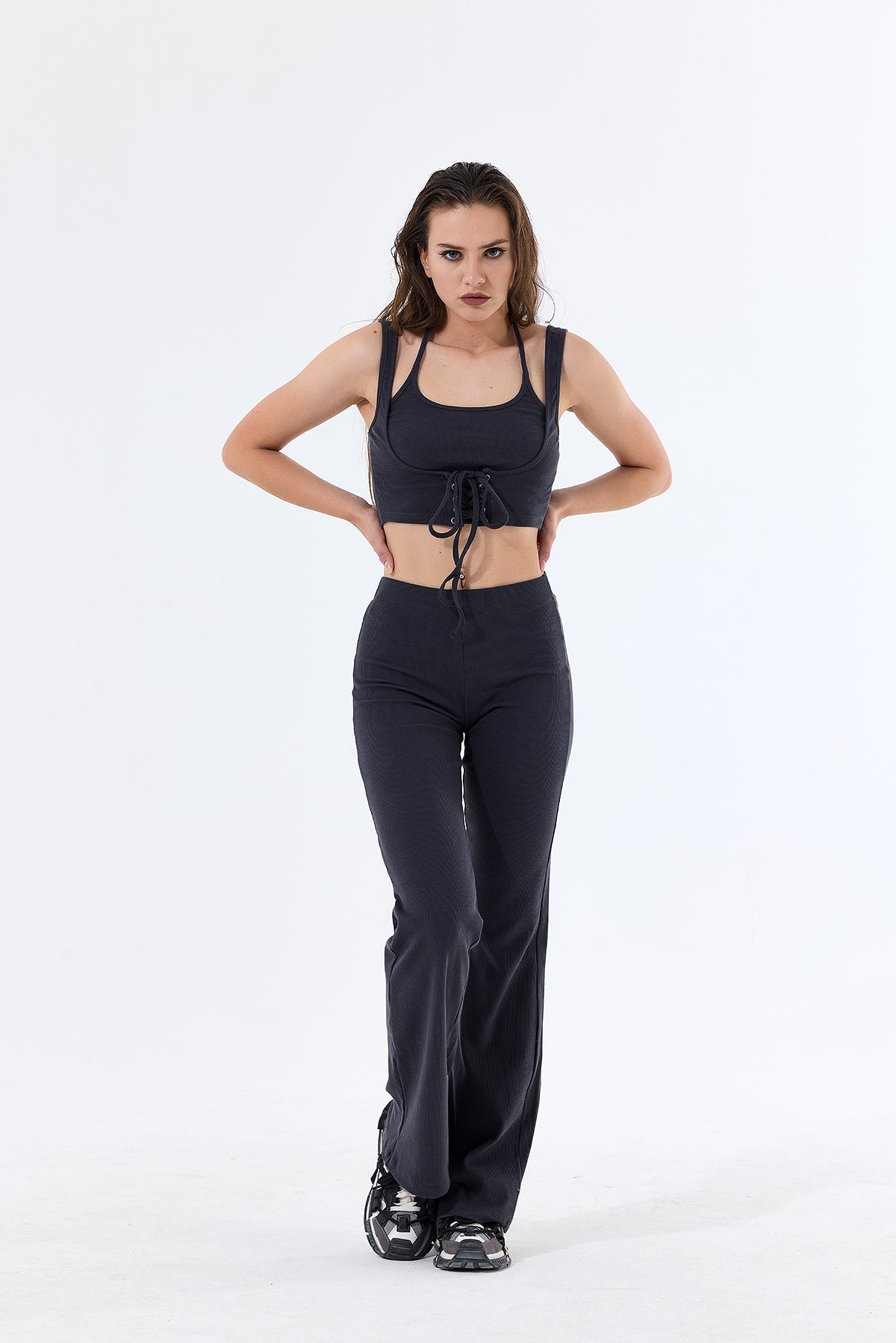 Askılı Büstiyer & Geniş Paça Pantolon Takım