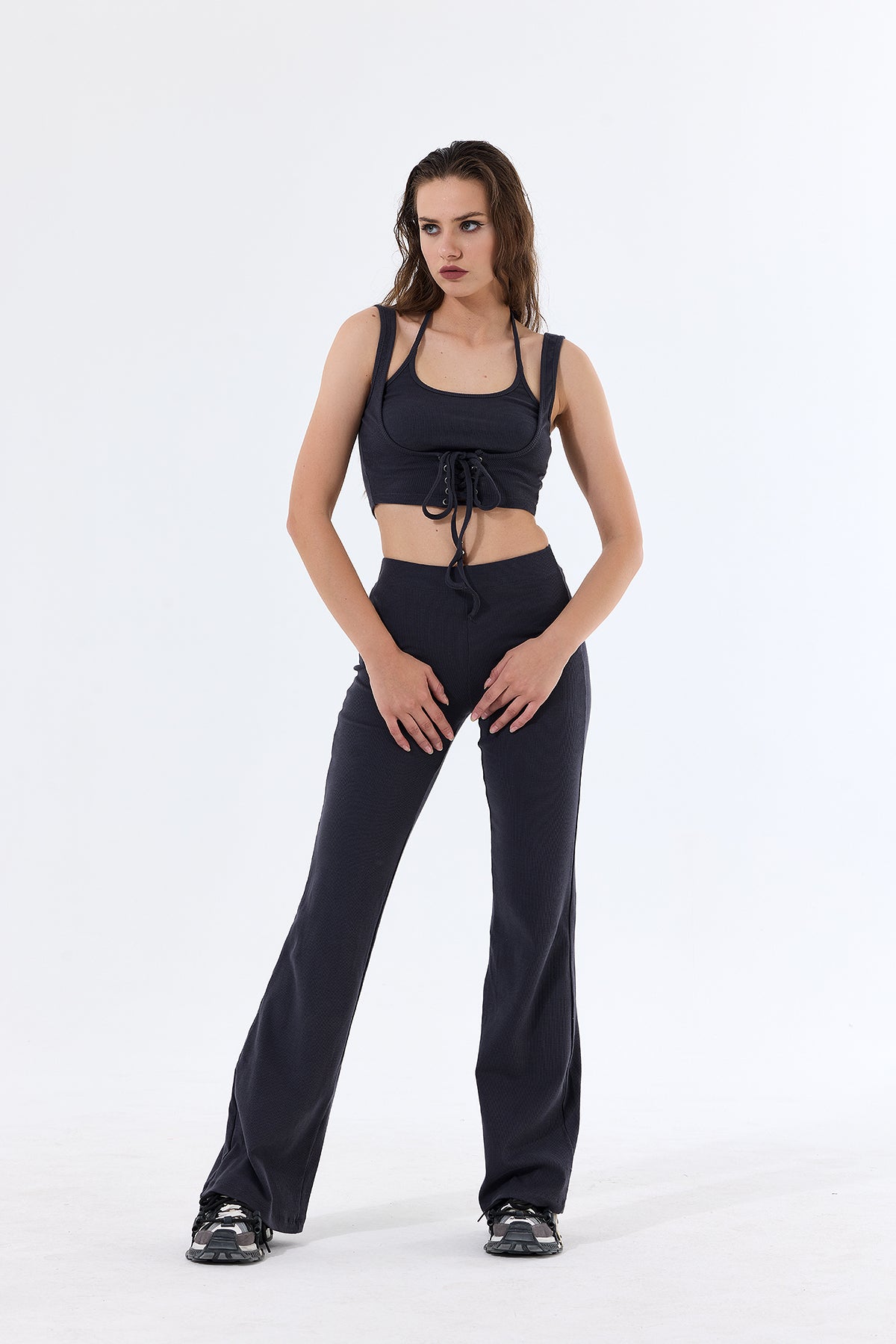 Askılı Büstiyer & Geniş Paça Pantolon Takım