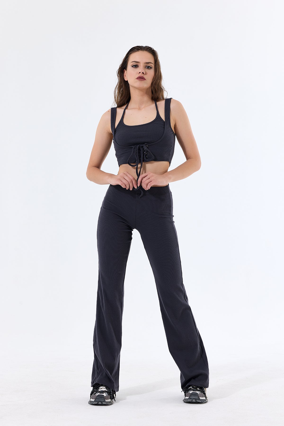 Askılı Büstiyer & Geniş Paça Pantolon Takım