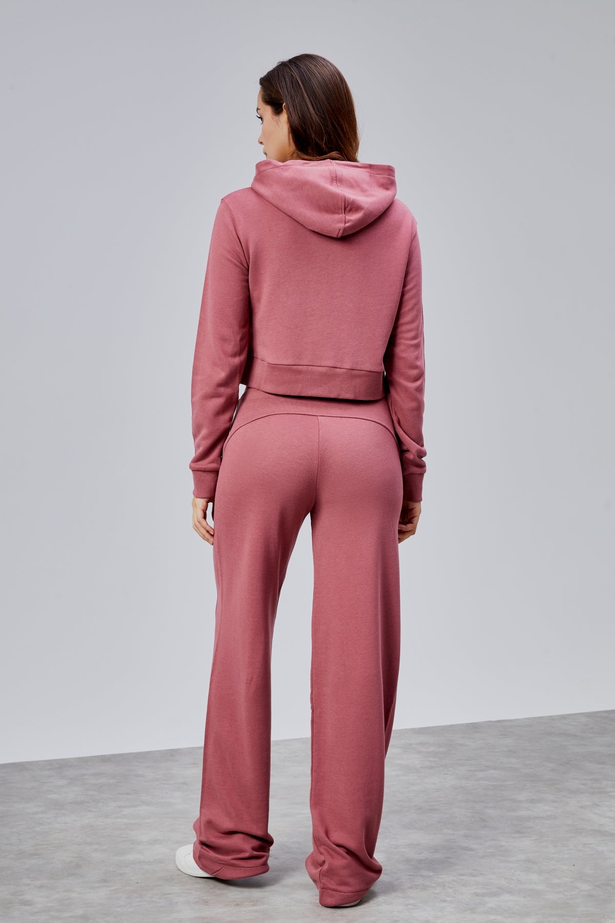 Dikiş Detaylı Cepli Crop Sweatshirt - Sweatshirt & Hoodie - Nineteen Brand