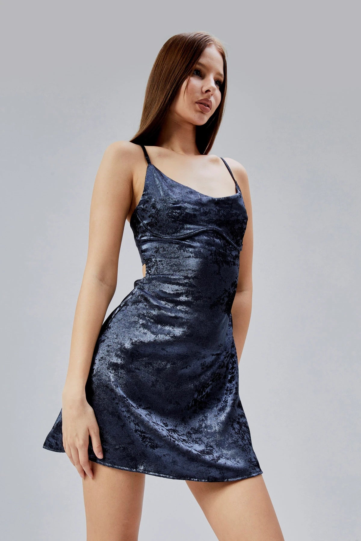 Velora Jakarlı Saten Sırt Dekolteli Mini Elbise - Gece Mavisi