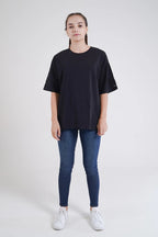 Zürafa Desen Baskılı Oversize T-Shirt - Siyah