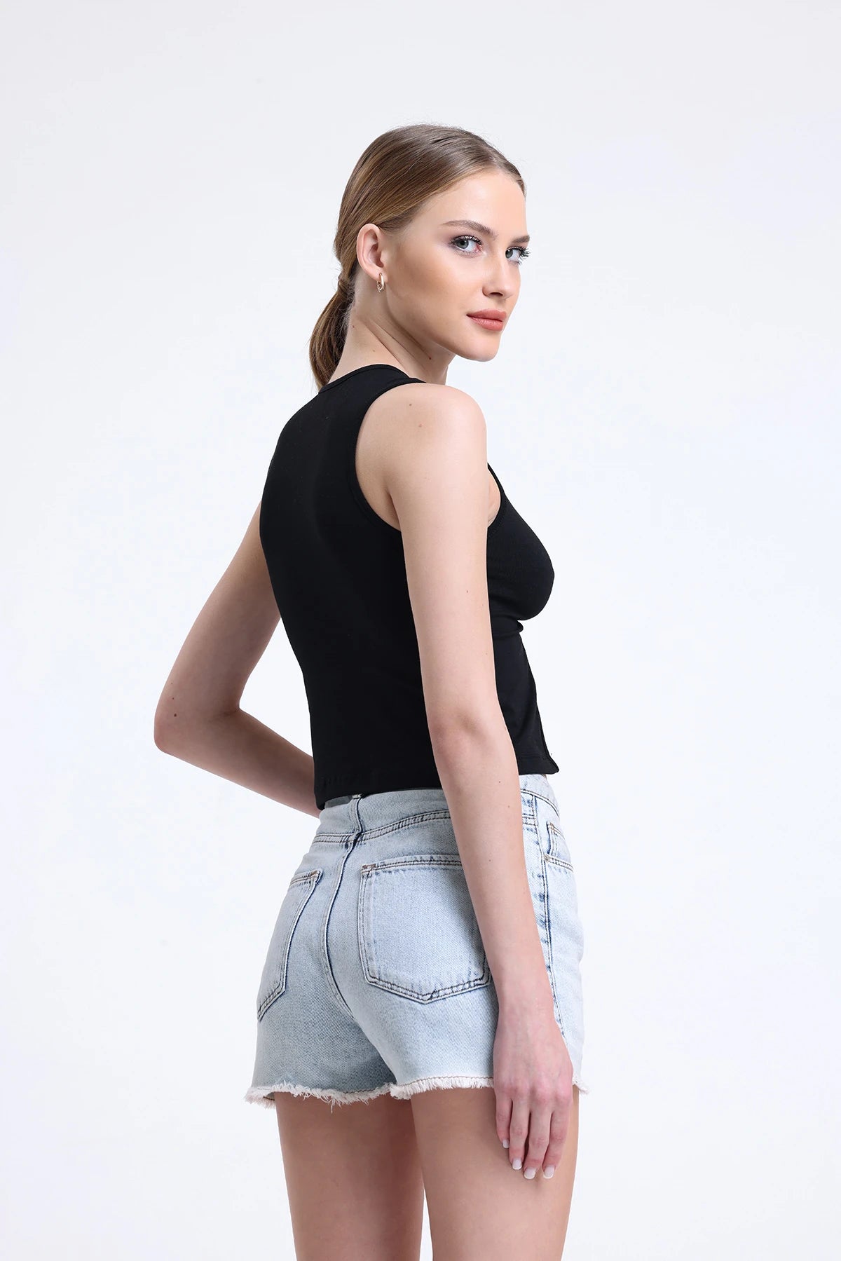 Göğüs ve Göbek Dekolteli Kolsuz Bluz