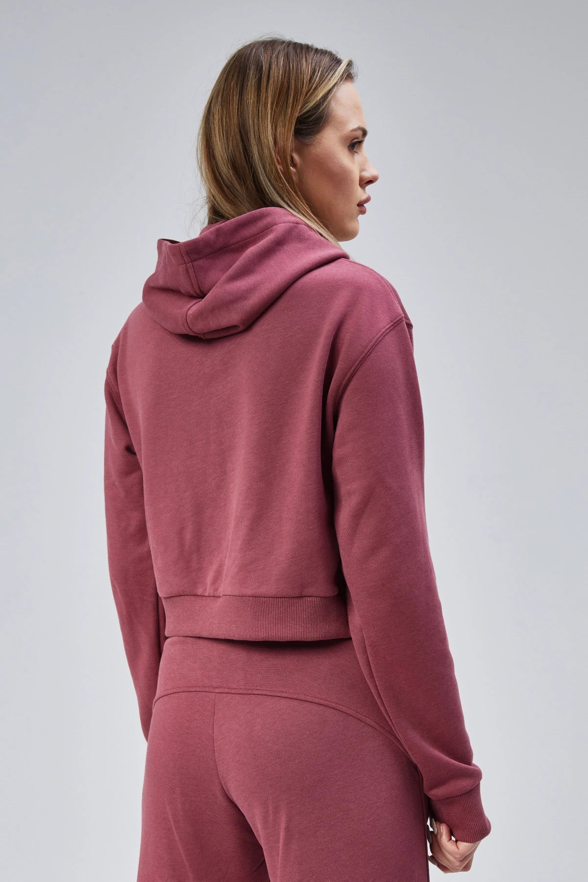 Dikiş Detaylı Cepli Crop Sweatshirt