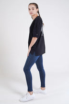 Zürafa Desen Baskılı Oversize T-Shirt - Siyah