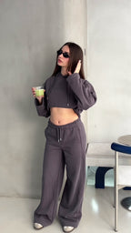 Oversize Crop Nakış Sloganlı Şardonlu Sweatshirt